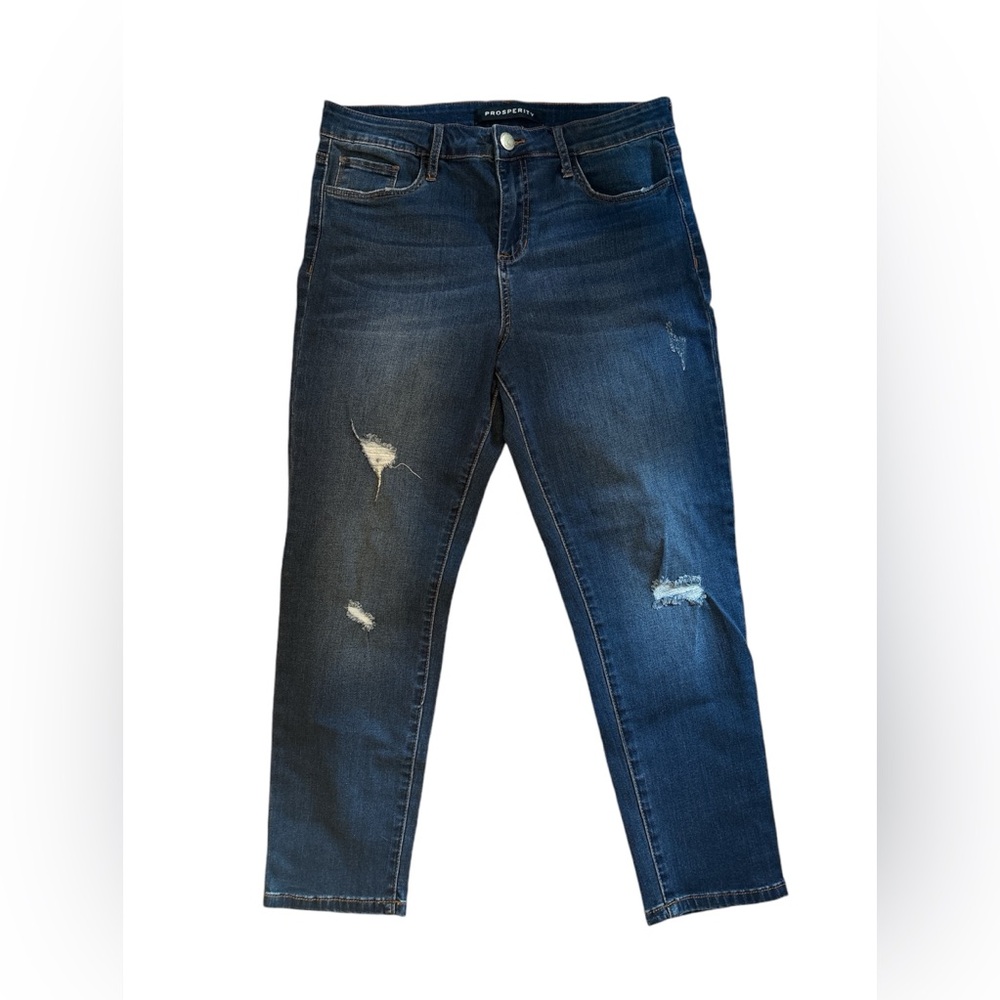 NWOT, Prosperity, cropped, dark denim with some holes jeans. Size 32 waist
